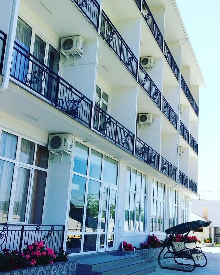 Sariya Hotel Kheivani Buitenkant foto